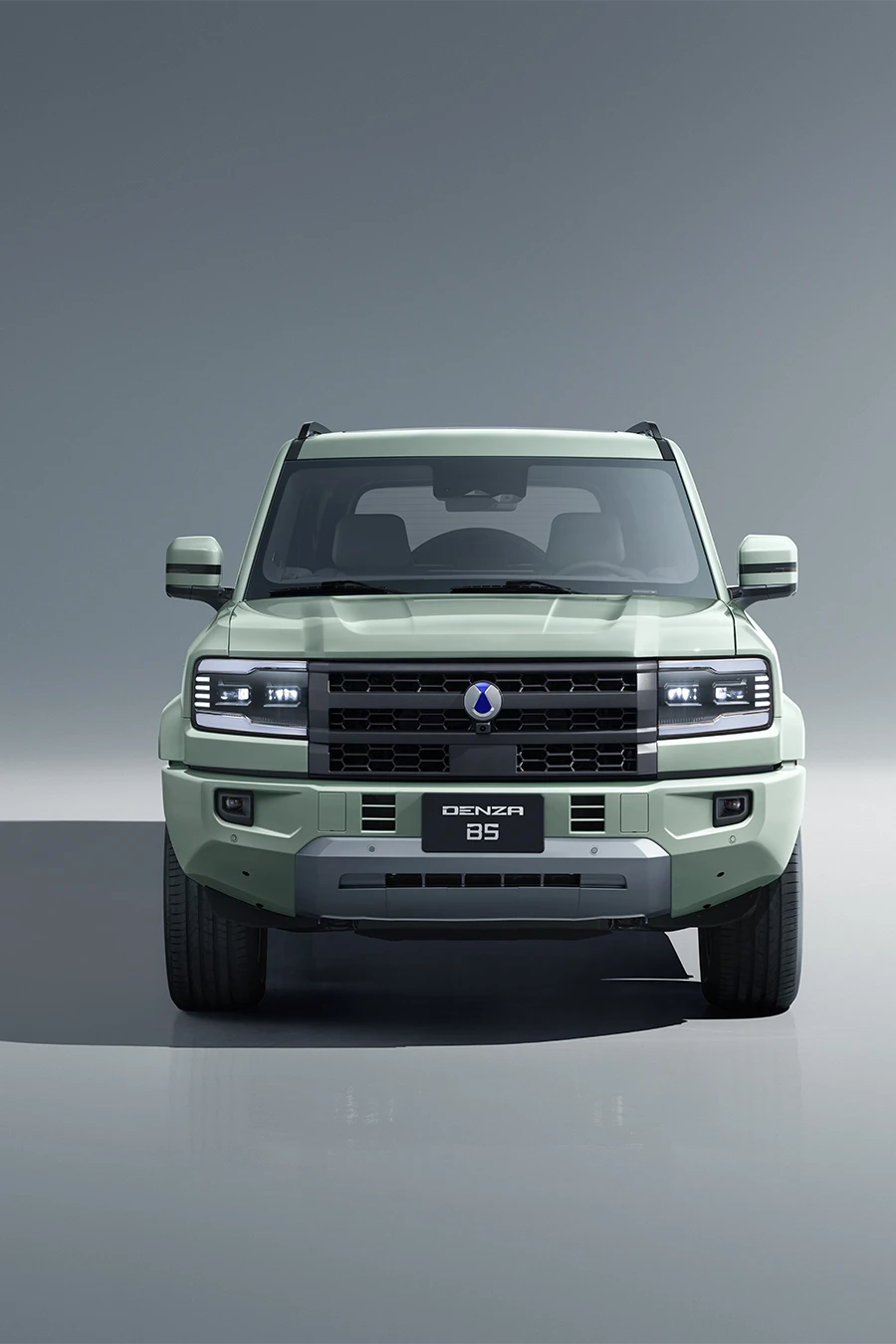 Mech-style front grille and headlights 