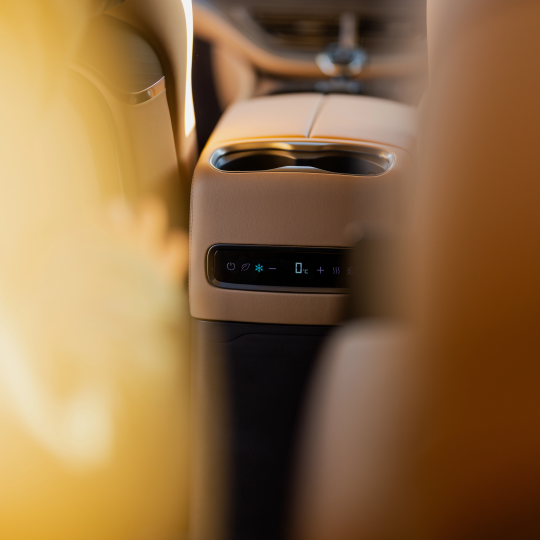 Built-In Fridge & Hotbox