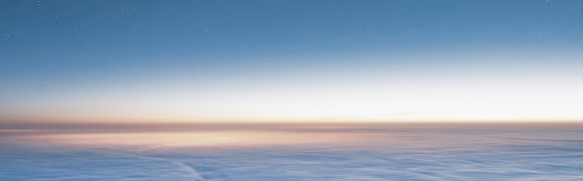 扫描二维码，查看更多