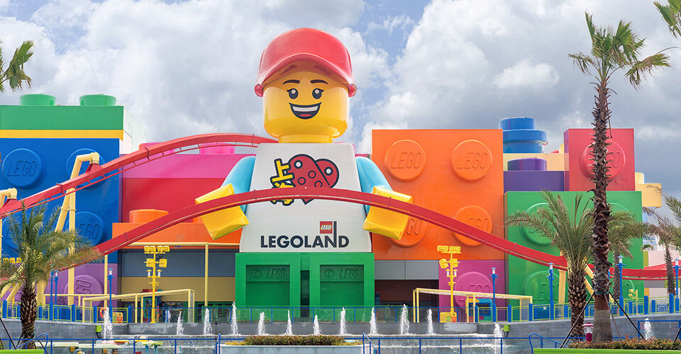 腾势×乐高乐园度假区